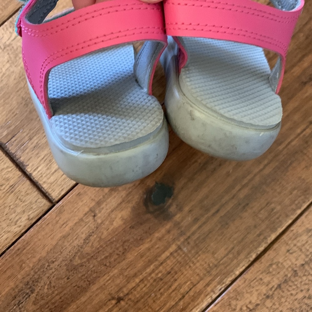 Ten Little Toddler Sandals - Picture 3 of 4